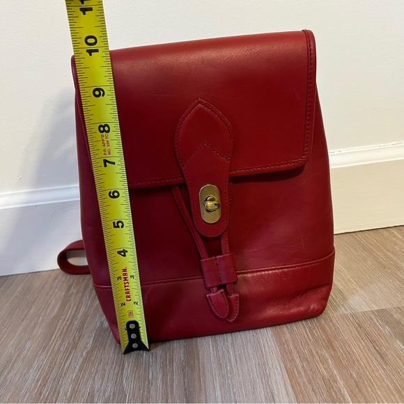 Red Genuine Leather Backpack Brass Turn Lock Closure adjustable strap purse bag - Picture 4 of 9